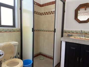CASA SOLA EN VENTA ESTILO CUERNAVACA
