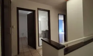 CASA EN REMATE EN PASEO DE LAS PALOMAS 127 EN LAS ALAMEDAS, ATIZAPAN DE ZARAGOZA, MEXICO