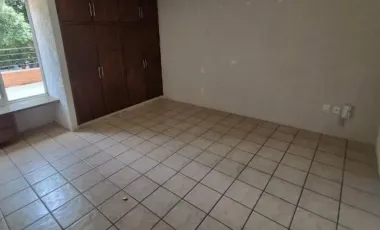 CASA EN REMATE EN PASEO DE LAS PALOMAS 127 EN LAS ALAMEDAS, ATIZAPAN DE ZARAGOZA, MEXICO