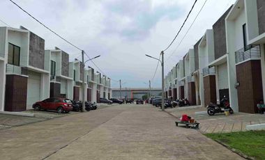 Pergudangan Ekslusif Narogong hanya 200 m dari tol Narogong,  Harga mulai 1.7M