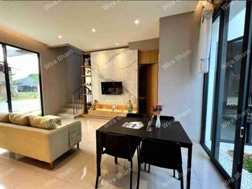 Siap Huni Full Furnished Dekat Kantor Walikota Tangsel dan Toll BSD