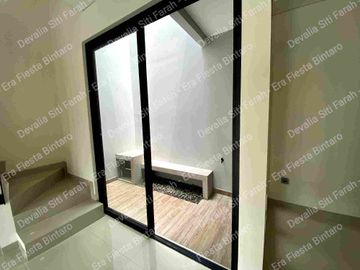 DIJUAL RUMAH BARU 2 LANTAI LB 80,BINTARO, PD AREN.