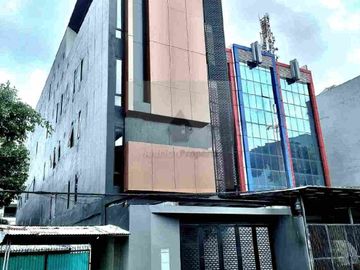 DIJUAL TEMPAT KOS KOS-AN 5 LANTAI SEMI FURNISHED, LOKASI JAKARTA PUSAT,