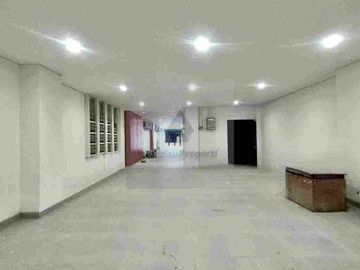 DIJUAL TEMPAT KOS KOS-AN 5 LANTAI SEMI FURNISHED, LOKASI JAKARTA PUSAT,