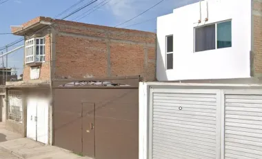 Remate Bancario Casa en Venta Rosa Gloria Chagoyan 530, Valle del Guadiana, 34166 Durango, Dgo.