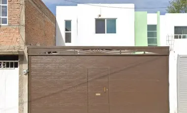 Remate Bancario Casa en Venta Rosa Gloria Chagoyan 530, Valle del Guadiana, 34166 Durango, Dgo.