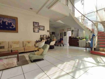 hunian mewah dlm komplek elite Cibubur jkt timur