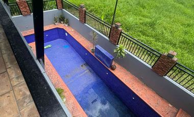 Eagle Ridge Residence Foreclose LA 370 sqm and 6 Bedrooms and 5 T&Bath For Sale in General Trias