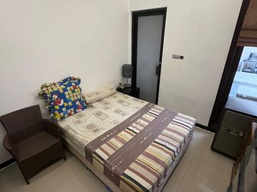 Terawat Siap Huni Rumah Darmo Permai Timur - Akses Jalan 2 Mobil Longgar