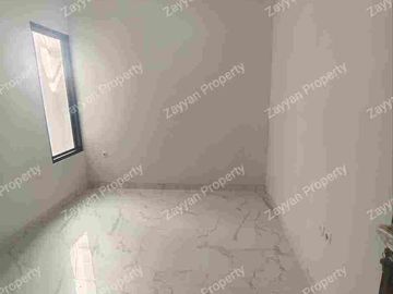 Rumah Cantik Karang Empat Surabaya