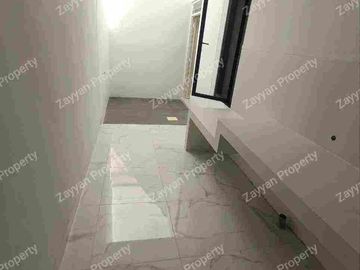 Rumah Cantik Karang Empat Surabaya