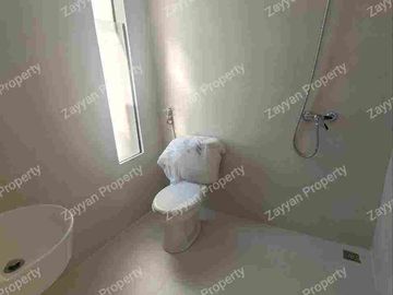 Rumah Cantik Karang Empat Surabaya