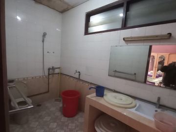 Jual Rumah di Dekat Unpas lengkong Pungkur Pusat Kota Bandung