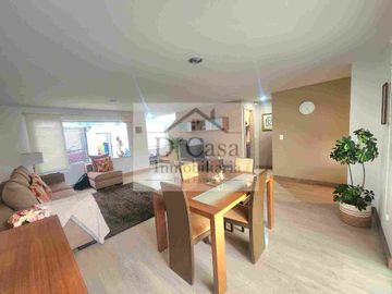 Casa de Venta en Super Stock 3 dormitorios 2 garajes