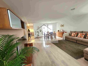Casa de Venta en Super Stock 3 dormitorios 2 garajes