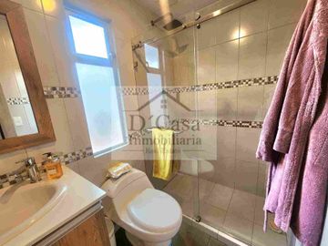 Casa de Venta en Super Stock 3 dormitorios 2 garajes