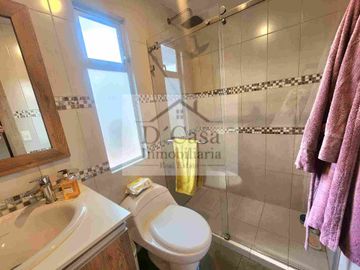 Casa de Venta en Super Stock 3 dormitorios 2 garajes