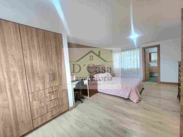 Casa de Venta en Super Stock 3 dormitorios 2 garajes
