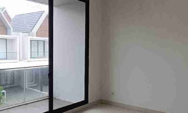 Rumah dijual Cluster Pine Wood type premium Summarecon Bogor