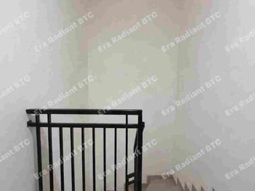 Dijual Cepat – Rumah 2 Lantai Siap Huni di Cluster Bloomington Residence