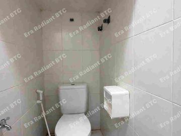 Dijual Cepat – Rumah 2 Lantai Siap Huni di Cluster Bloomington Residence