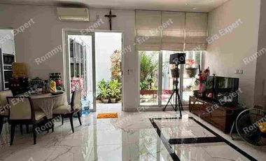 Rumah 2 lantai siap huni sudah renov di dalam cluster Jakarta Garden City Cakung Jakarta Timur