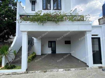 3Lt plus Rooftop Jaksel Dekat Cilandak dan Fatmawati at Jagakarsa