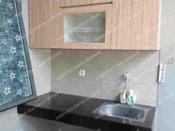 Rumah Luas di sewa golden stone 2 BSD