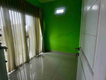 Rumah Derwati Rancasari dekat Griya Derwati 2 lantai siap huni jual cepat