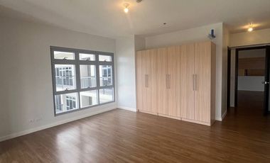 Luxury 3BR Condo for Sale in Park Triangle, Taguig – 232sqm Bare Unit with Balcony | ₱95M
