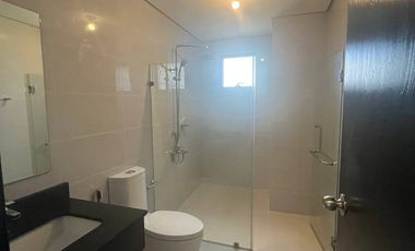 Luxury 3BR Condo for Sale in Park Triangle, Taguig – 232sqm Bare Unit with Balcony | ₱95M