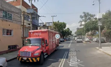 Remate Bancario Casa en Venta  Antigua Vía la Venta 8, Isidro Fabela, Álvaro Obregón, 01280 Ciudad de México, CDMX
