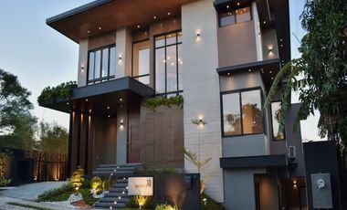 Brand New Luxury Home in Ayala Westgrove Heights For Sale