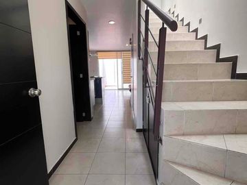 Venta casa en coto Savia Orquidea, col. Valle de San Isidro, Zapopan, Jalisco.