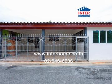 Single-story house, 40 sq.wa., Thepthip Niwet Village, near AC Market, Sai Mai Soi 10, Sai Mai Road, Sai Mai District, Bangkok.