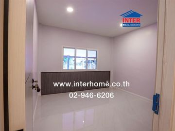Single-story house, 40 sq.wa., Thepthip Niwet Village, near AC Market, Sai Mai Soi 10, Sai Mai Road, Sai Mai District, Bangkok.