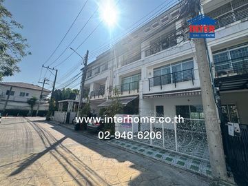 Three-story townhouse, 20 sq.wa., Klang Muang Urbanian Village, Soi Sukhumvit 113, Sukhumvit Road, Soi Dan Samrong 32, Mueang Samut Prakan, Samut Prak