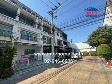Three-story townhouse, 20 sq.wa., Klang Muang Urbanian Village, Soi Sukhumvit 113, Sukhumvit Road, Soi Dan Samrong 32, Mueang Samut Prakan, Samut Prak