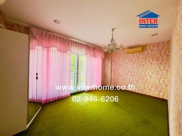 Three-story townhouse, 20 sq.wa., Klang Muang Urbanian Village, Soi Sukhumvit 113, Sukhumvit Road, Soi Dan Samrong 32, Mueang Samut Prakan, Samut Prak