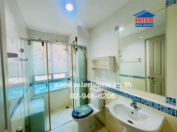 Three-story townhouse, 20 sq.wa., Klang Muang Urbanian Village, Soi Sukhumvit 113, Sukhumvit Road, Soi Dan Samrong 32, Mueang Samut Prakan, Samut Prak