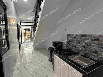 Dijual Cepat Rumah Kost 18 Kamar Hanya Jalan Kaki Ke Kampus UB Kota Malang