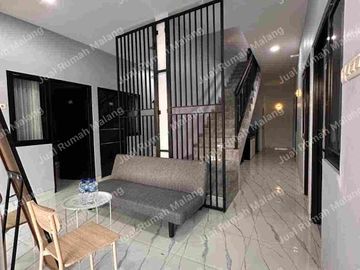 Dijual Cepat Rumah Kost 18 Kamar Hanya Jalan Kaki Ke Kampus UB Kota Malang