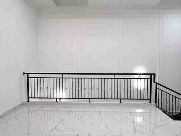 Dijual Rumah Brand New area Nusaloka SHM jual dibawah harga