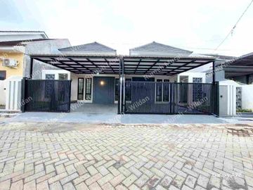 Dijual 2 Unit Rumah Mewah Siap Huni Di Tengah Kota Banyuwangi