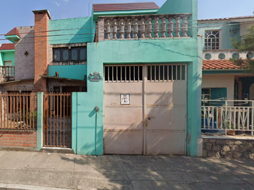 Casa En Remate Bancario- Centro, Ciudad Manuel Doblado, Guanajuato.