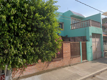 Casa En Remate Bancario- Centro, Ciudad Manuel Doblado, Guanajuato.
