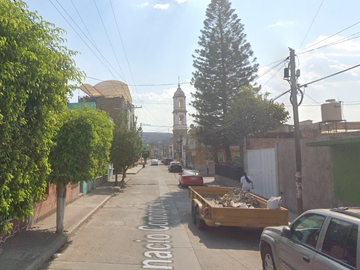 Casa En Remate Bancario- Centro, Ciudad Manuel Doblado, Guanajuato.