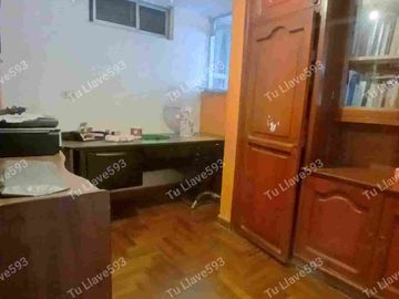CASA EN VENTA  4 HAB🏡 – COTOCOLLAO