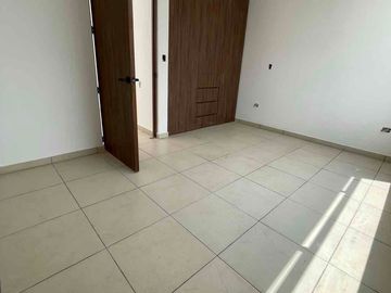 CASA PREVENTA  CERCANA A LA 16 SEPTIEMBRE POR SORIANA TORRECILLAS