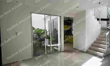 CASA EN RENTA UBICADA EN RESIDENCIAL AQUA I,  CANCÚN SOBRE AVENIDA HUAYACAN,4 RECÁMARAS, AMENIDADES, SEGURIDAD 24 HORAS.
